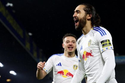 Leeds United Dominate Nottingham Forest at Elland Road