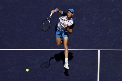 Sinner Storms Into Indian Wells Third Round with Dominant Display