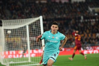 Bologna Edge Roma in Thriller as Aston Villa Progress Comfortably