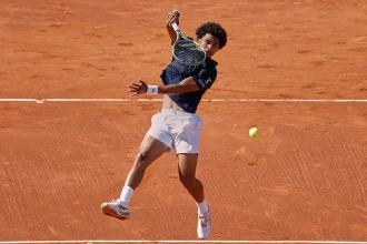 Fils Holds Nerve to Beat Rublev, Clinches Barcelona Crown