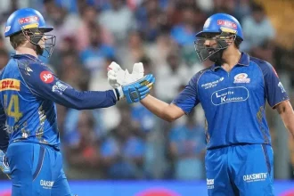 Mumbai Indians Chase Down 229 in Thriller as Rickelton and Rohit Star Against LSG