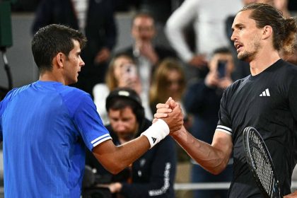 Mensik and Zverev March Into French Open Semi-Finals After Quarter-Final Victories